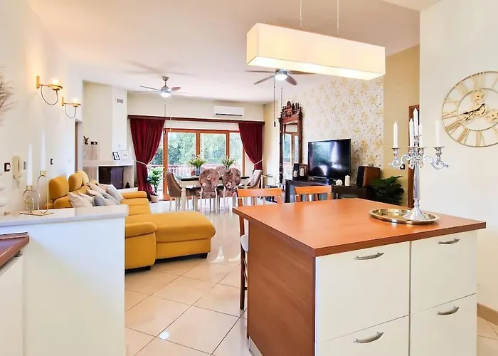Apartment Kalliope, 200M Sea